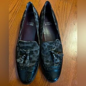 Stuart Weitzman guything tassel Oxford shoes. Women’s size 8 1/2. Grey and black